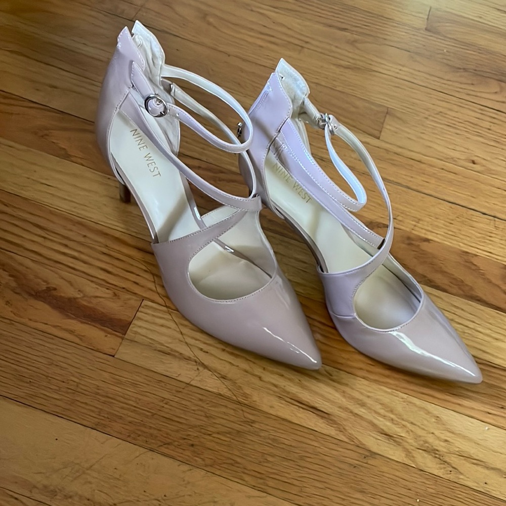 Nine West size 9 1/2 women’s heels